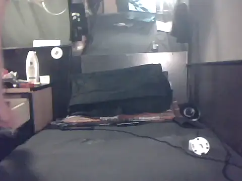 Slutviki69 online show from May 19, 2026, 10:05 pm