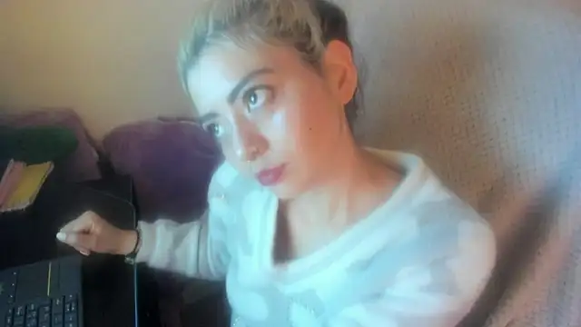 Snapshot of Sammysammy_ chatting on June 18, 2026, 8:58 am Sammysammy online show from June 18, 2026, 8:58 am