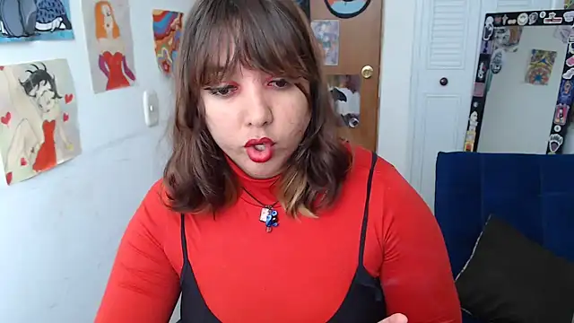 soynanabela28 online show from June 19, 2026, 5:28 pm