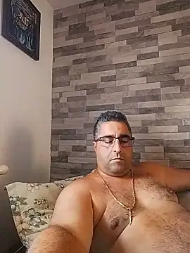 ADRIAN ADI40 online show from June 7, 2026, 1:04 pm
