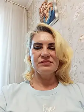 Snapshot of JennyOMay chatting on June 6, 2026, 3:55 am JennyOMay online show from June 6, 2026, 3:55 am