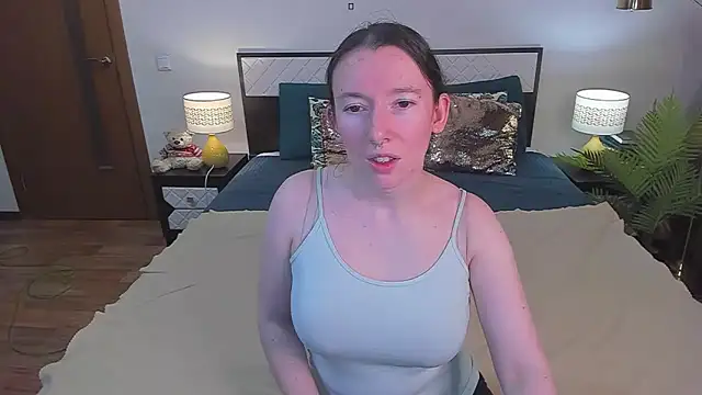 CatherineWalls online show from June 10, 2026, 4:12 am