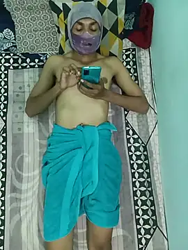 PrabV0319 online show from June 7, 2026, 4:44 pm