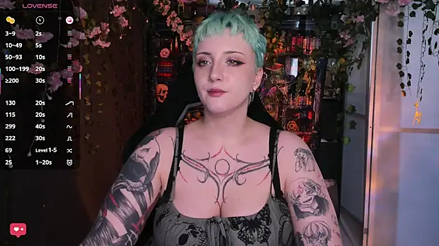 AsheLucker online show from July 25, 2026, 10:13 am