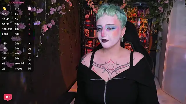 AsheLucker online show from July 28, 2026, 2:51 am