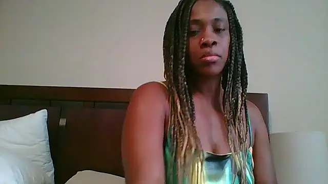 Snapshot of MsJuicy chatting on July 15, 2026, 11:32 pm MsJuicy online show from July 15, 2026, 11:32 pm