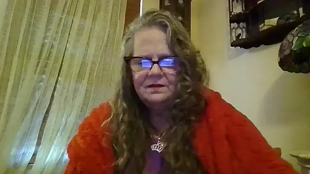 DestineeLoverGirl online show from December 2, 2025, 3:18 pm