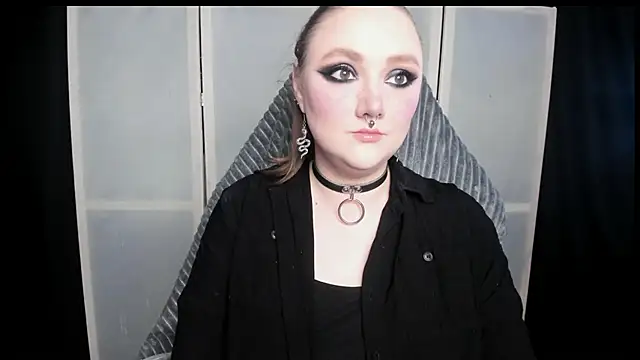 YourDyingBride online show from May 17, 2026, 1:47 am