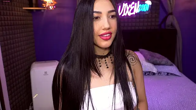 bull vixen2001 online show from June 18, 2026, 12:11 am