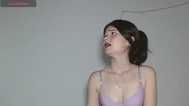 emily littesweet online show from July 10, 2026, 1:43 am