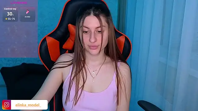 Elishka  online show from June 1, 2026, 8:43 pm