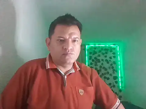 SexDiffrent online show from May 15, 2026, 11:45 pm