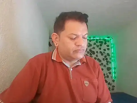 SexDiffrent online show from May 21, 2026, 2:57 pm