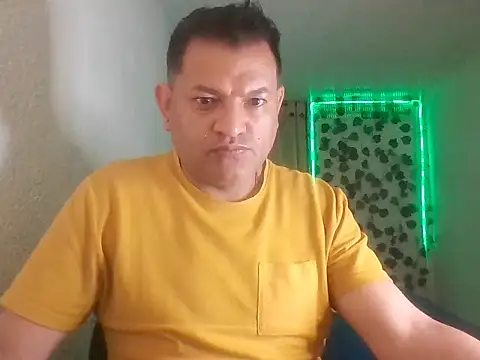 SexDiffrent online show from June 10, 2026, 5:34 pm