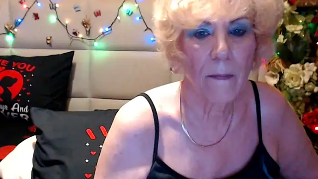 HappyWomanOn online show from June 22, 2026, 9:28 am