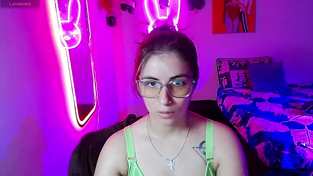 valentina angel online show from June 30, 2026, 2:23 am