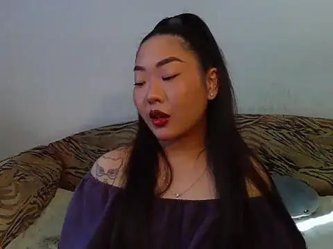 Snapshot of Aleksa_Blackdream chatting on May 26, 2026, 2:35 pm Aleksa Blackdream online show from May 26, 2026, 2:35 pm