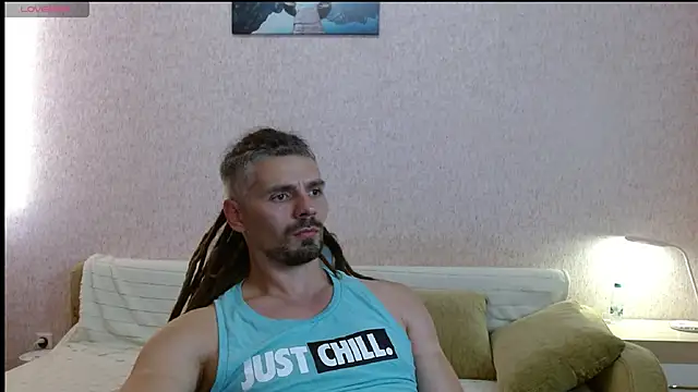 Snapshot of Aestheticguy101 chatting on June 22, 2026, 4:37 pm Aestheticguy101 online show from June 22, 2026, 4:37 pm