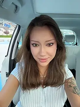 goodforKarina online show from August 3, 2026, 4:11 am