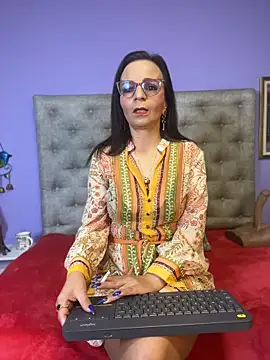 Miss ellien online show from July 2, 2026, 4:18 am