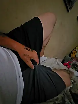Snapshot of Smalldick805 chatting on September 23, 2025, 5:05 pm Smalldick805 online show from September 23, 2025, 5:05 pm