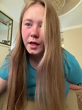 remirann  online show from June 30, 2026, 11:44 am