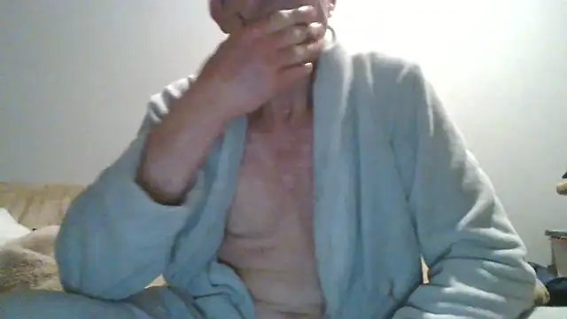xykenrahxh online show from June 20, 2026, 1:52 am