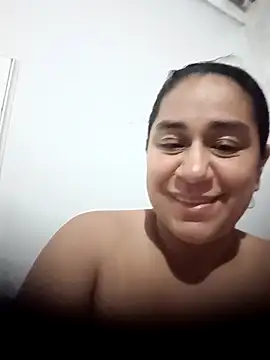 emiligrey  online show from May 19, 2026, 10:32 am
