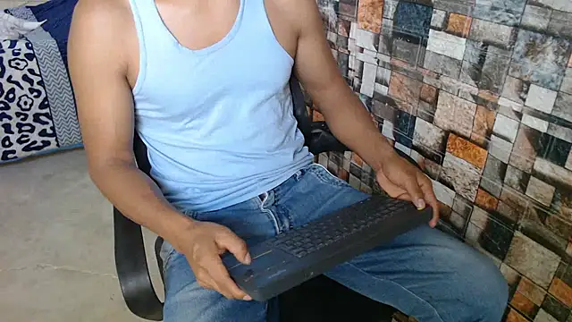sexatlexx online show from July 5, 2026, 2:24 pm