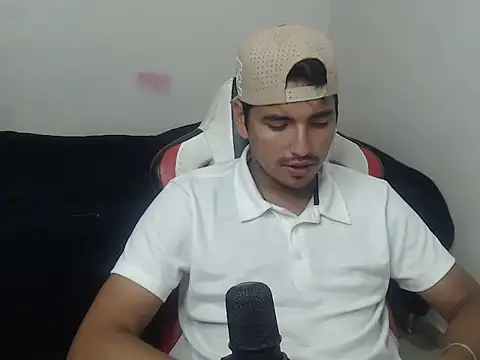 kylian 07 online show from June 12, 2026, 2:21 am