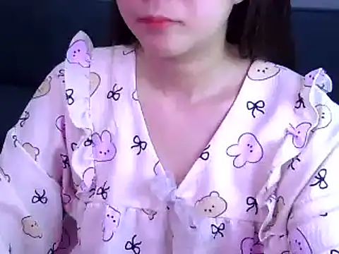 Bee 2k online show from July 17, 2026, 4:19 am