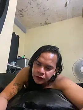sweetyula online show from May 15, 2026, 11:56 pm
