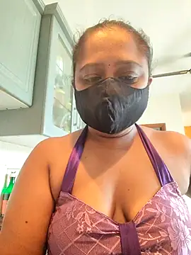 sexynayan23 online show from July 22, 2026, 4:59 am