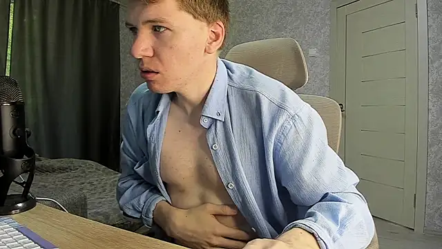 Snapshot of Bananas_dick chatting on June 23, 2026, 8:45 am Bananas dick online show from June 23, 2026, 8:45 am
