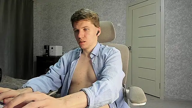 Snapshot of Bananas_dick chatting on June 26, 2026, 12:09 pm Bananas dick online show from June 26, 2026, 12:09 pm