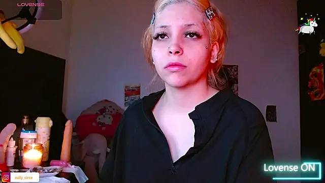 MaryJannes online show from July 27, 2026, 7:21 pm