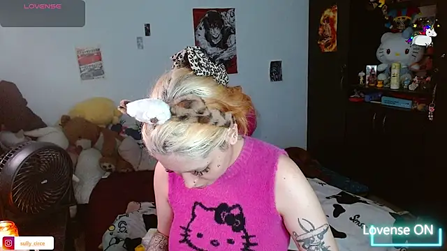 MaryJannes online show from August 4, 2026, 10:12 pm