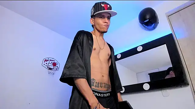 Samuel Suarez online show from June 15, 2026, 2:14 am