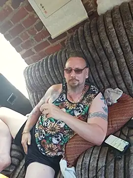 Littledick007007 online show from August 7, 2026, 4:53 pm