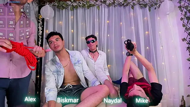 EuphoriaBoys online show from December 9, 2024, 7:39 pm