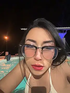 Snapshot of sophie_cute66 chatting on July 31, 2026, 12:43 am sophie cute66 online show from July 31, 2026, 12:43 am