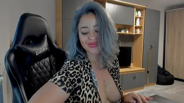 Claire95  online show from July 23, 2026, 7:01 pm