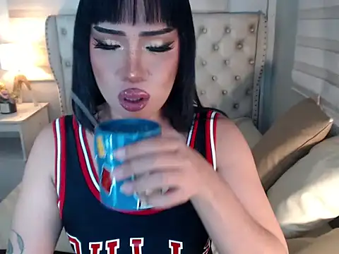 RebecaNextToYou online show from May 31, 2026, 10:11 am