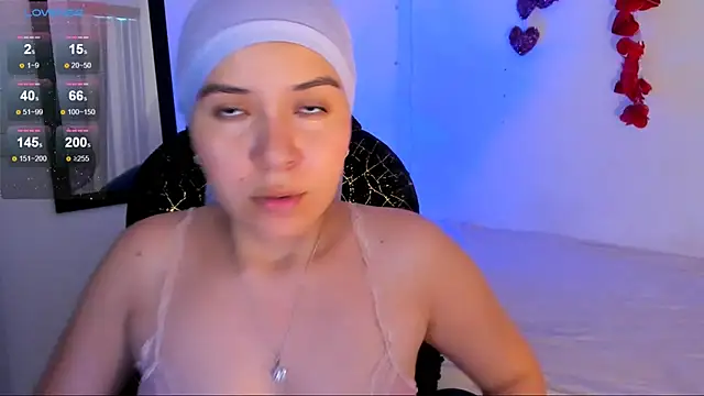 MatchedEyebrow online show from May 19, 2026, 8:04 pm