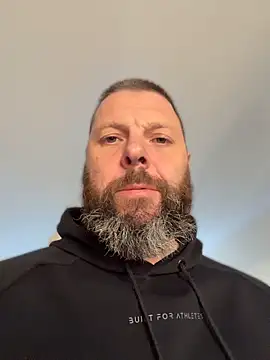 PersonalTrainerJ online show from April 30, 2026, 4:24 pm