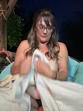 Snapshot of cowgirlc chatting on May 29, 2026, 1:58 am cowgirlc online show from May 29, 2026, 1:58 am
