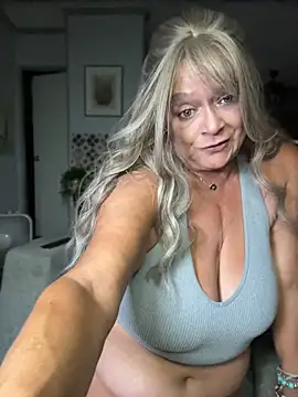cowgirlc online show from July 11, 2026, 2:47 am