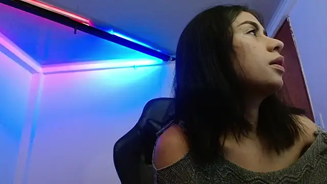 Martina1369 online show from July 18, 2026, 12:42 pm