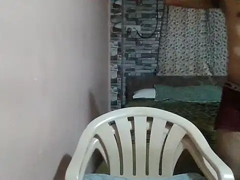 sexx4 online show from June 25, 2026, 8:02 pm