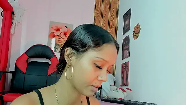 Snapshot of MarianaManzur chatting on May 31, 2026, 5:53 pm MarianaManzur online show from May 31, 2026, 5:53 pm